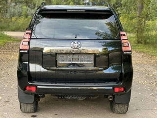 Toyota Land Cruiser foto 3