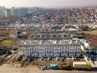 TownHouse în 3 nivele cu fasadă finisată la cheie - Stăuceni! foto 2