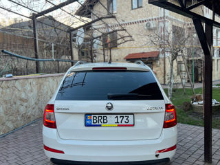 Skoda Octavia foto 5