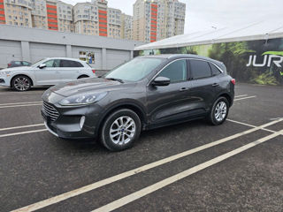 Ford Kuga foto 2