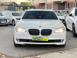 BMW 7 Series foto 2