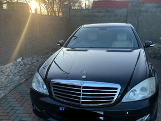 Mercedes S-Class