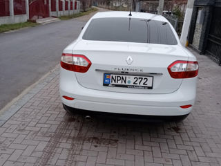 Renault Fluence foto 6