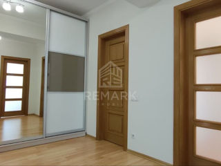 Apartament cu 2 camere, 53 m², Buiucani, Chișinău foto 12