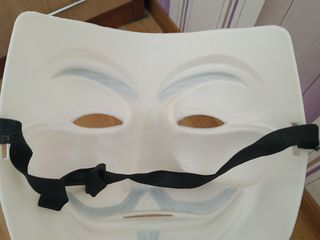 Продам маску V for Vendetta/ Se vinde masca V for Vendetta foto 2