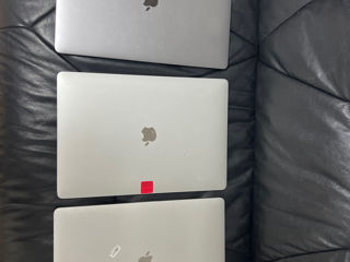 3 buc MacBook Pro 15, 2018-2019 (A1990) la piese