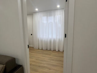 Apartament cu 2 camere, 42 m², Sculeni, Chișinău foto 5