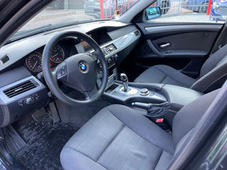 BMW 5 Series foto 8