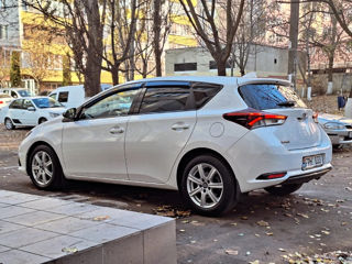 Toyota Auris foto 5