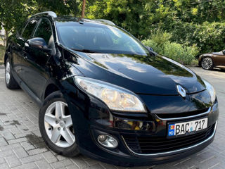 Renault Megane foto 2