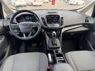 Ford Grand C-MAX foto 9