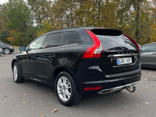 Volvo XC60 foto 4