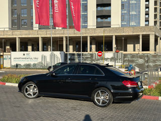 Mercedes E-Class foto 3