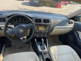 Volkswagen Jetta foto 10