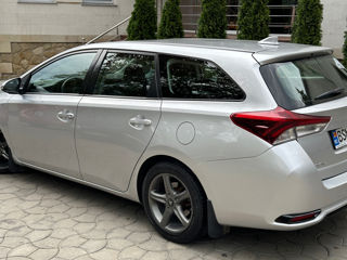 Toyota Auris foto 3