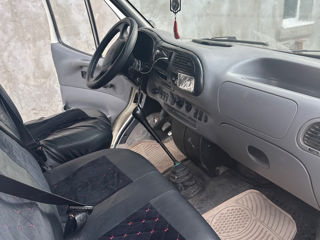 Ford Transit Connect foto 2