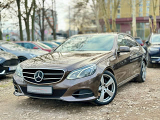 Mercedes E-Class foto 2