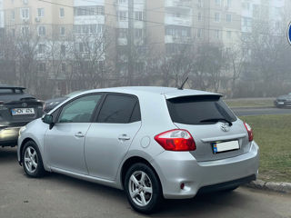 Toyota Auris foto 4