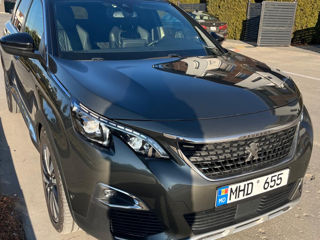 Peugeot 5008 foto 2