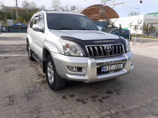 Toyota Land Cruiser Prado foto 3