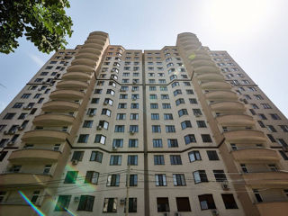 2-х комнатная квартира, 81 м², Центр, Кишинёв