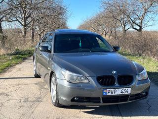 BMW 5 Series foto 10