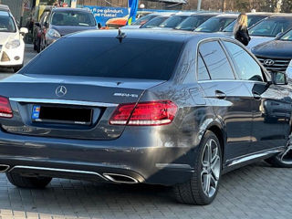 Mercedes E-Class foto 4