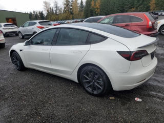 Tesla Model 3 foto 6