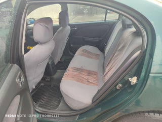 Toyota Avensis foto 3