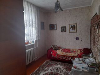 Apartament cu 4 camere, 64 m², Gara de nord, Bălți foto 1