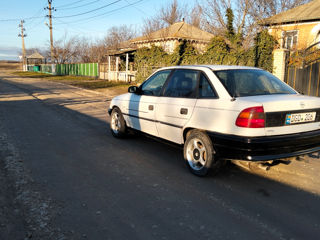 Opel Astra foto 3