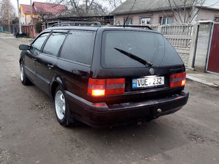 Volkswagen Passat foto 6