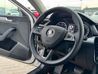 Skoda Superb foto 9