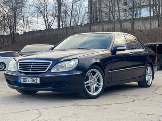 Mercedes S-Class foto 1