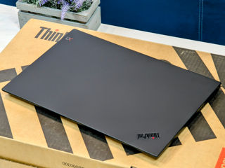 Lenovo Thinkpad X1 Carbon 6th Gen (Core i7 8550U/16Gb Ram/256Gb SSD/14.1" FHD IPS) foto 13