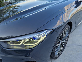 BMW 8 Series foto 5