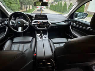 BMW 5 Series foto 5