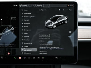 Tesla Model 3 foto 10