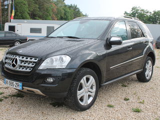 Mercedes ML Class foto 1