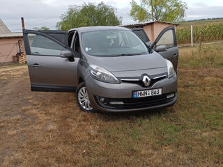 Renault Grand Scenic foto 3