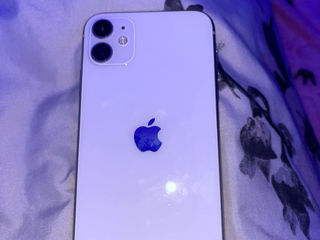 iPhone 11 128 gb foto 2