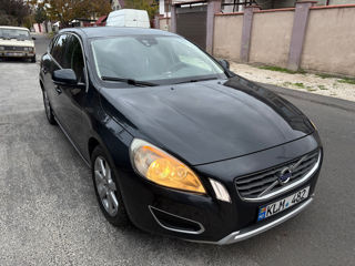 Volvo V60 foto 3