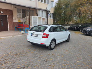 Skoda Rapid foto 4