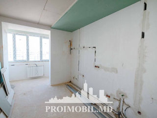 Apartament cu 3 camere, 79 m², Buiucani, Chișinău, Chișinău mun. foto 7