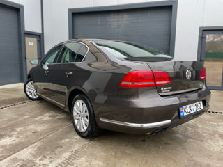 Volkswagen Passat foto 9