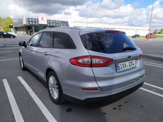 Ford Mondeo foto 3