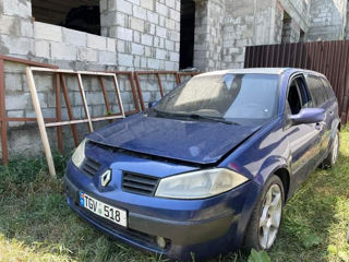 Dezmembrare Renault megan 2