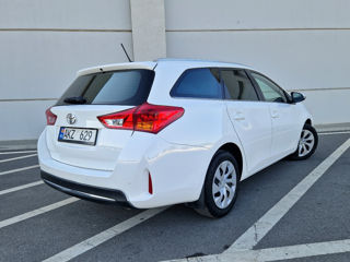 Toyota Auris foto 5