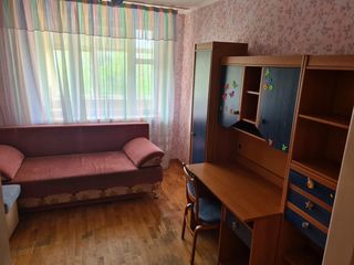 Apartament cu 2 camere, 55 m², Râșcani, Chișinău foto 3