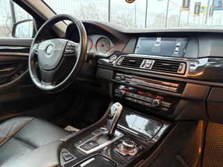 BMW 5 Series foto 10